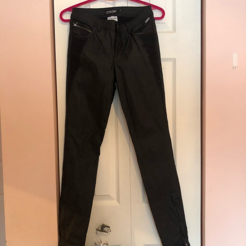 Colori leather pants